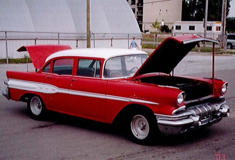 1957 Pontiac Laurentian